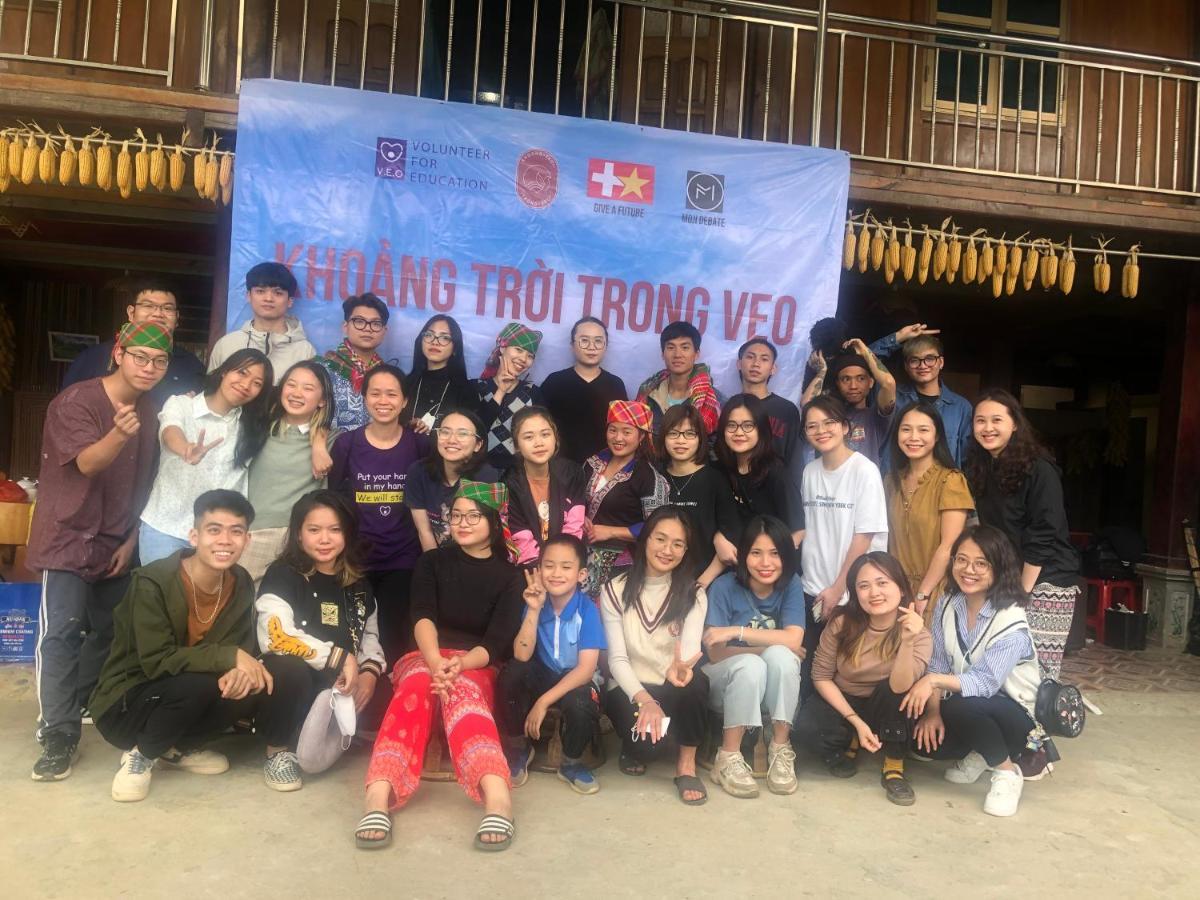 Do Gu Homestay Mu Cang Chai Esterno foto