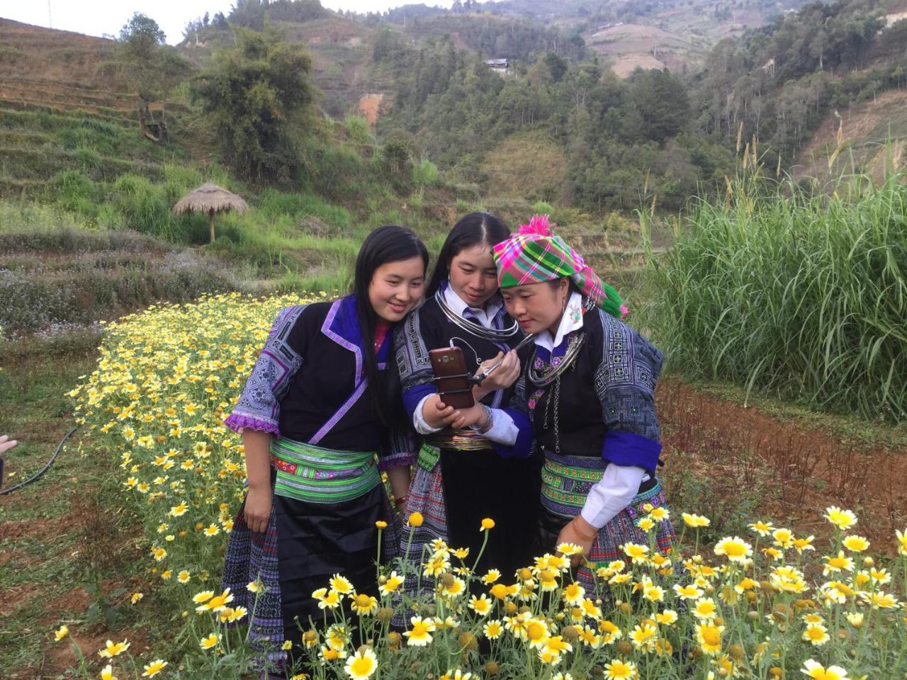 Do Gu Homestay Mu Cang Chai Esterno foto
