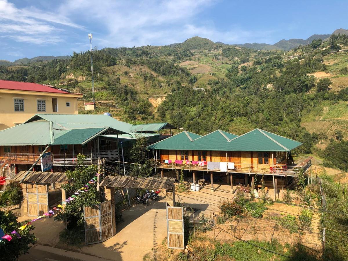 Do Gu Homestay Mu Cang Chai Esterno foto